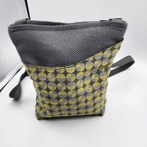 Stella Blu Gray and Yellow Patterned Crossbody Bag